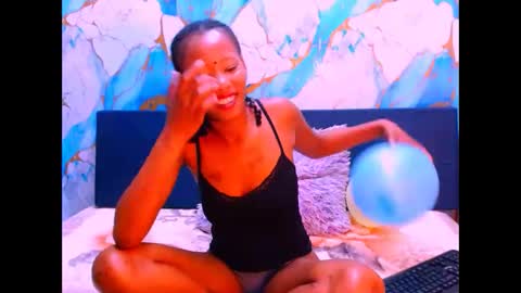 ebonypretty4u online show from September 19, 7:29 am