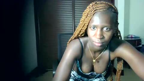 Snapshot of ebonyprincesslove chatting on February 20, 3:41 pm ebonyprincesslove online show from February 20, 3:41 pm