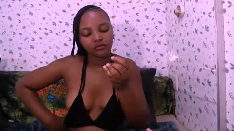 ebonysativa online show from March 27, 8:37 am