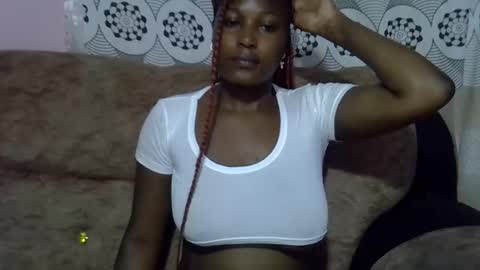 pretty online show from March 27, 9:43 am