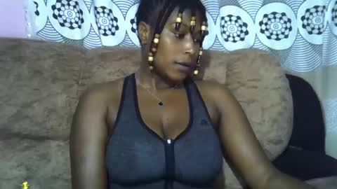 pretty online show from May 16, 10:36 am