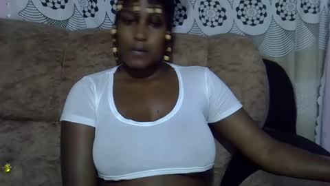 pretty online show from May 11, 2:56 pm