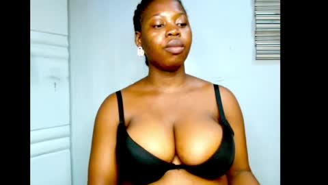 Loveth online show from May 23, 3:54 pm