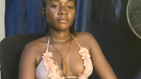 ebonyx_kokox online show from October 1, 11:53 pm