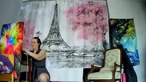 Snapshot of edgeofinsanity13 chatting on March 4, 4:52 pm Angel online show from March 4, 4:52 pm