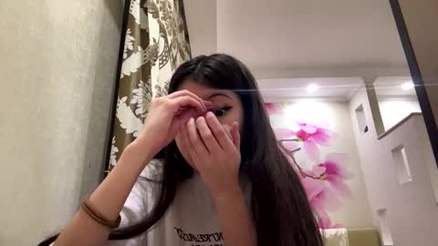 Eri online show from March 2, 6:47 pm