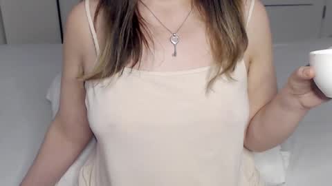 eelena4kiss online show from November 4, 11:48 am