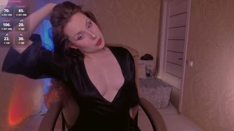eesmaaarr online show from January 19, 11:32 pm