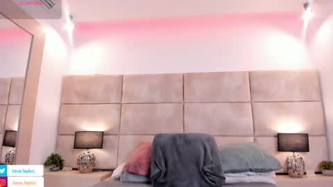 Eevee online show from May 7, 4:06 am