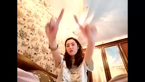 Effy online show from October 12, 2:30 pm