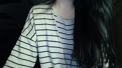 Effy online show from April 16, 8:52 pm