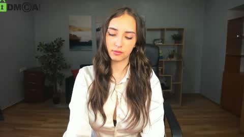 Effy Royse online show from May 11, 4:04 pm