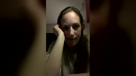 egenovese18 online show from February 21, 3:40 am