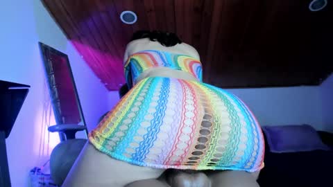 eileen_pinkman online show from May 26, 6:13 am