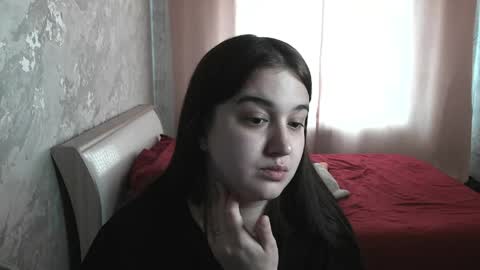 Lina online show from April 7, 10:17 am