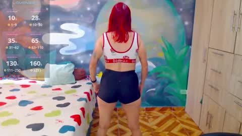 Snapshot of eimy_lorens chatting on September 24, 5:23 pm EIMY online show from September 24, 5:23 pm