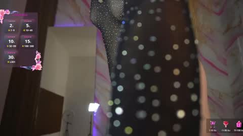 eimyaniston cute online show from May 15, 5:16 pm
