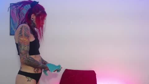 Carla online show from February 5, 1:54 pm
