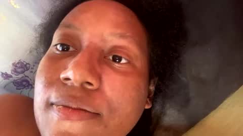 Eirondra Valeen online show from November 8, 6:02 pm