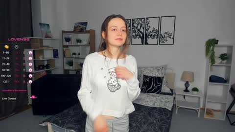 Elis 3 online show from December 25, 6:19 pm