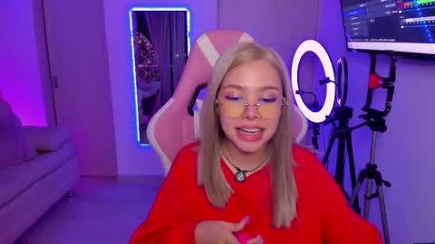 Ela online show from September 24, 6:56 am