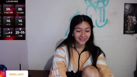 Snapshot of elaine_sun chatting on December 5, 3:37 am Elaine eli online show from December 5, 3:37 am