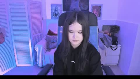 Your sweet girl online show from October 24, 7:21 pm