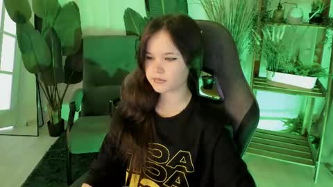 Your sweet girl online show from July 10, 10:53 pm