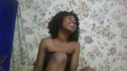 Snapshot of elalia1234 chatting on October 29, 9:13 am elalia1234 online show from October 29, 9:13 am