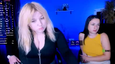 elara_night online show from October 2, 8:08 am