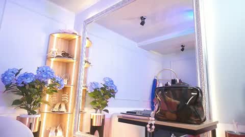 Elasummeer online show from June 30, 12:15 pm