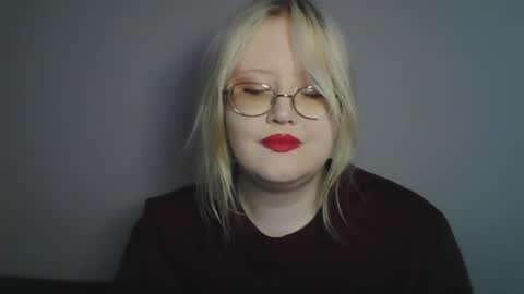 elayne_sweet online show from June 27, 6:36 am