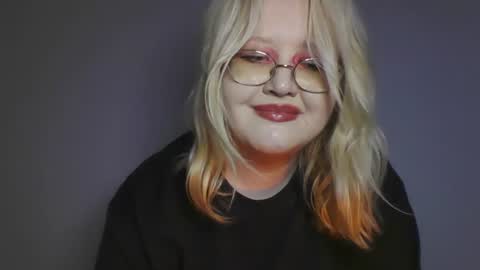 elayne_sweet online show from June 29, 10:15 am