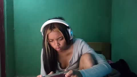 eldie69 online show from May 22, 1:20 pm
