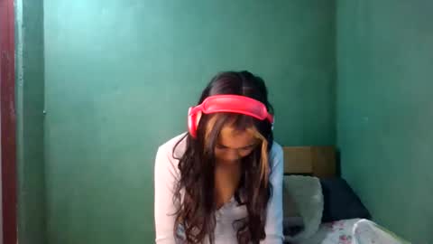 eldie69 online show from May 25, 5:50 am