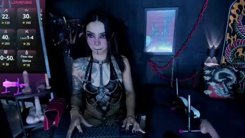 Electra online show from May 12, 5:08 pm