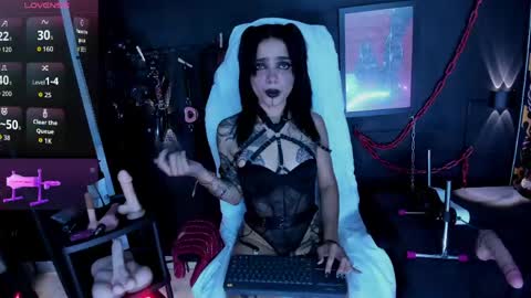 Electra online show from May 15, 5:16 pm