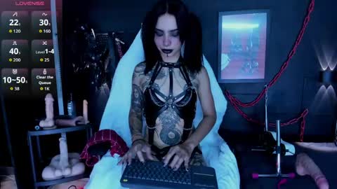 Electra online show from May 19, 4:58 pm