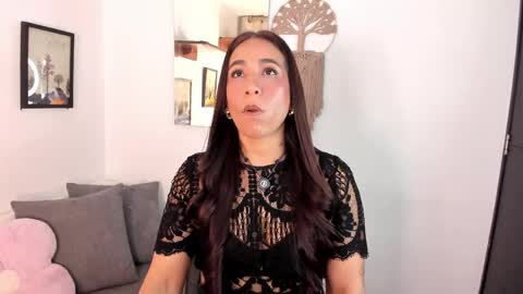 Electra- Please help me reach 100 likes online show from May 24, 1:48 am