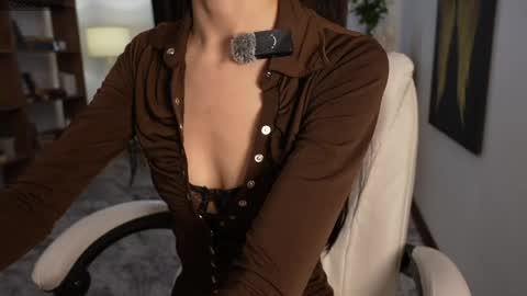 Jess online show from May 8, 10:07 am