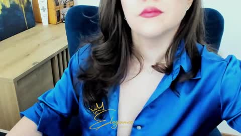 eleganzavogue online show from May 8, 7:22 am