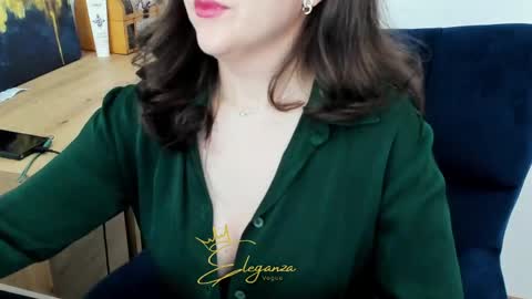 eleganzavogue online show from May 11, 6:04 am