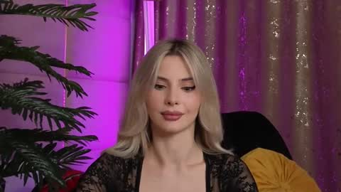 Eleine online show from October 14, 10:23 pm