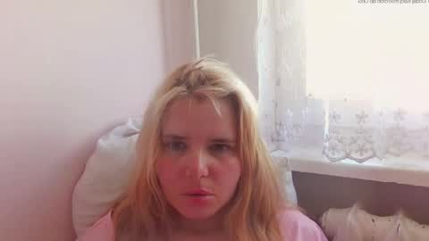 Elena online show from May 16, 3:11 pm