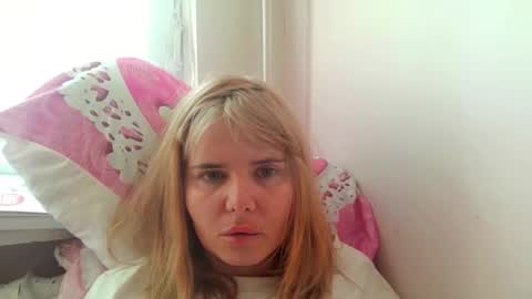 Elena online show from February 2, 11:42 am