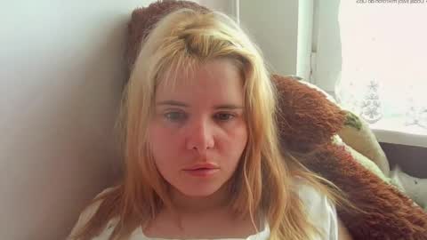 Elena online show from May 13, 10:10 am