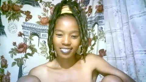 elenah013 online show from December 10, 4:24 am