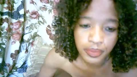 elenah013 online show from February 7, 9:24 am