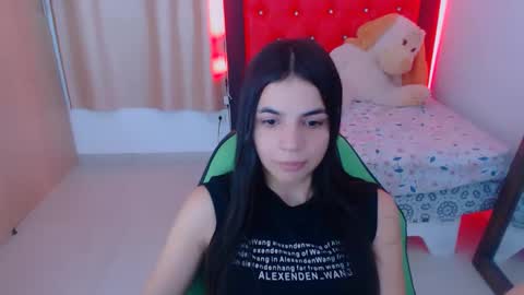 agnes online show from December 28, 5:46 pm