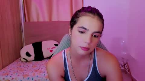 agnes online show from May 9, 9:06 pm